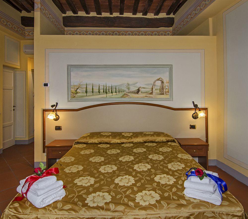 Dimora Dei Guelfi Luxury Rooms Lucca Exteriör bild