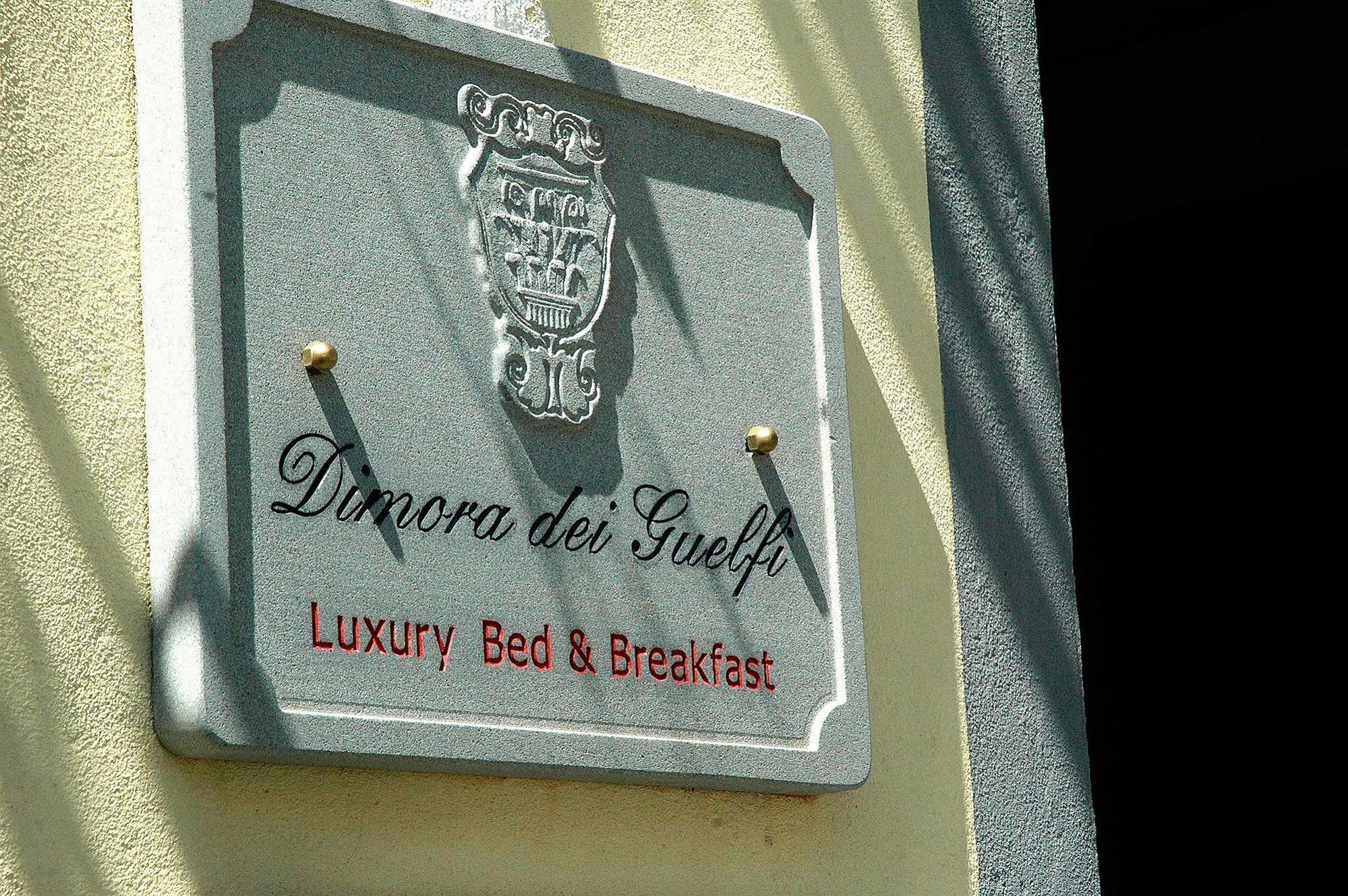Dimora Dei Guelfi Luxury Rooms Lucca Exteriör bild